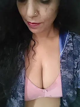 Deepa Sharma143 online show from 07.20.26