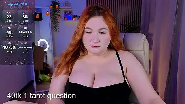 Snapshot of laura_palmerr chatting on 11.08.25 laura palmerr online show from 11.08.25