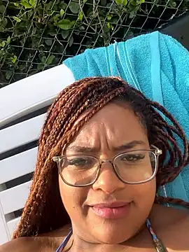 Hill Brownie online show from 12.14.25