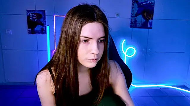 AliceCUNTach online show from 10.03.25