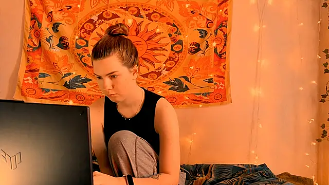 AliceCUNTach online show from 04.30.26