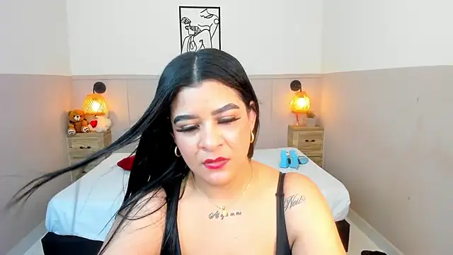 TianaGlow26 online show from 11.13.25