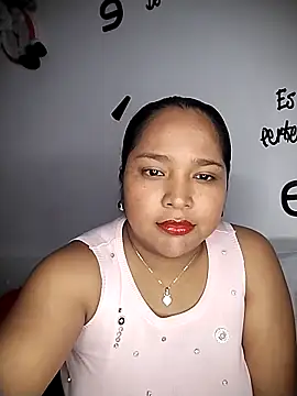 Angelly ricura online show from 12.17.25