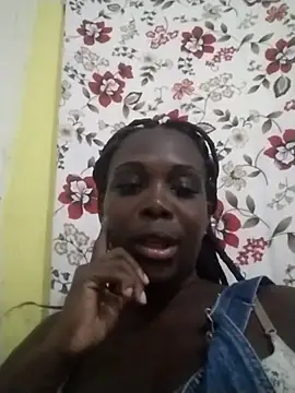 Snapshot of Morena_2021 chatting on 12.01.25 Morena 2021 online show from 12.01.25