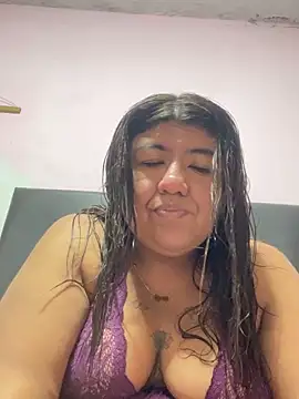 Snapshot of Wenlop chatting on 10.01.25 Wenlop online show from 10.01.25