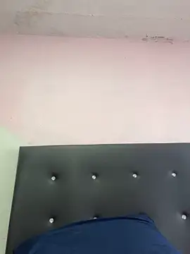 Snapshot of Wenlop chatting on 10.16.25 Wenlop online show from 10.16.25