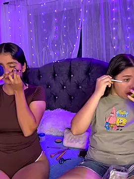 Ashley and Zoe online show from 09.16.25