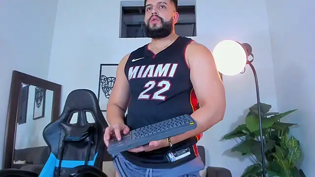 Justin kingX7 online show from 05.06.26