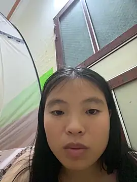 Snapshot of viluna chatting on 11.08.25 viluna online show from 11.08.25