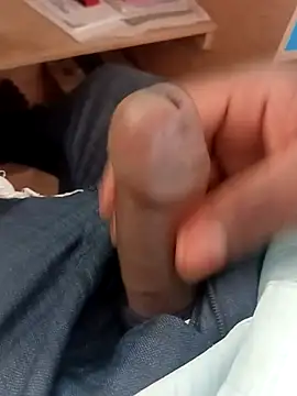 Snapshot of blackdick44 chatting on 09.10.25 blackdick44 online show from 09.10.25