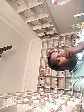 Snapshot of blackdick44 chatting on 11.10.25 blackdick44 online show from 11.10.25