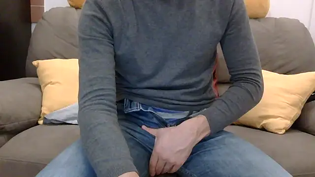 Snapshot of Amicisegreti chatting on 11.30.25 Amicisegreti online show from 11.30.25