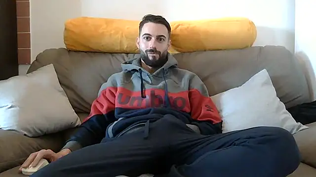 Amicisegreti online show from 02.20.26