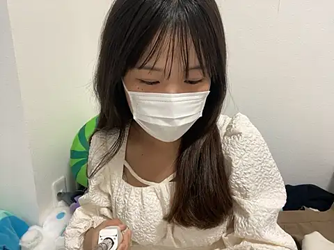 Snapshot of hikiwarinatto_xoxo chatting on 09.14.25 hikiwarinatto xoxo online show from 09.14.25