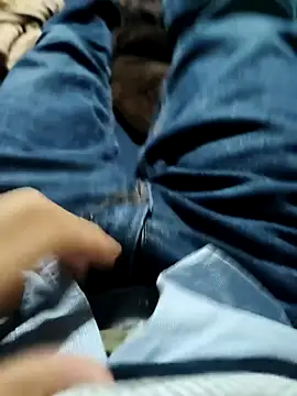 Snapshot of Aaia93 chatting on 01.17.26 Aaia93 online show from 01.17.26