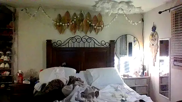 Electra Slash online show from 02.22.26