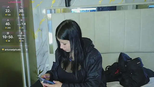Olivia11  online show from 05.02.26
