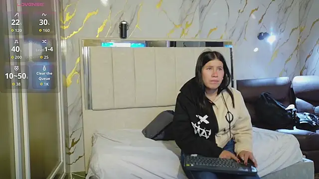 Olivia11  online show from 05.19.26