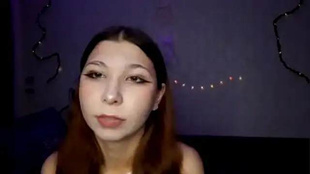 MiaamaLoveLyslt online show from 09.18.25