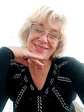 52MiaLove02 online show from 09.19.25