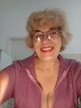 52MiaLove02 online show from 10.23.25