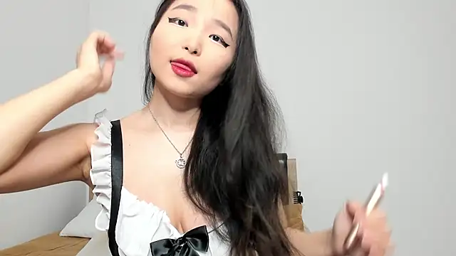 Soyun Mia online show from 04.27.26