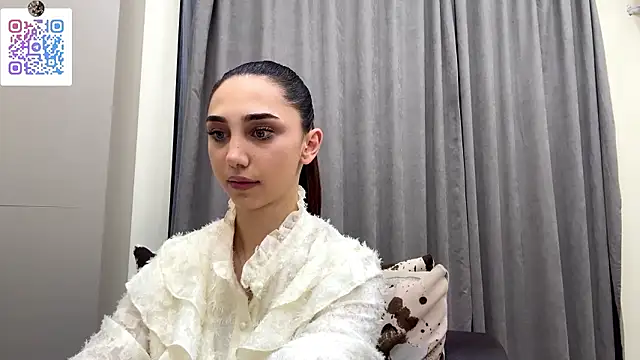 LinaMour online show from 01.08.26