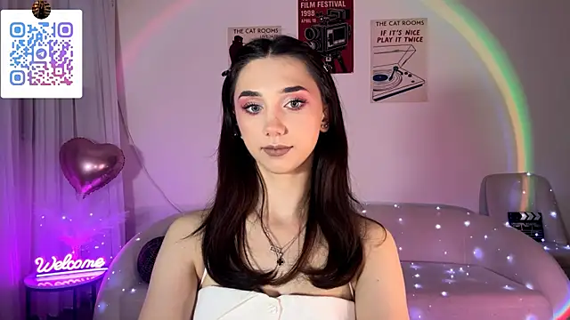 LinaMour online show from 05.07.26