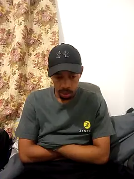 Snapshot of fitsexyman chatting on 01.15.26 fitsexyman online show from 01.15.26