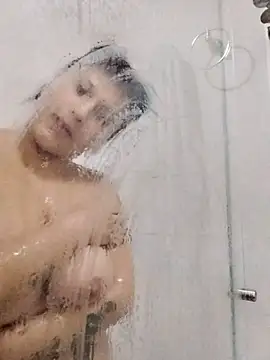 Eva Clark01 online show from 11.27.25