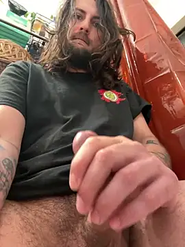 Snapshot of crashnasty chatting on 01.15.26 crashnasty online show from 01.15.26