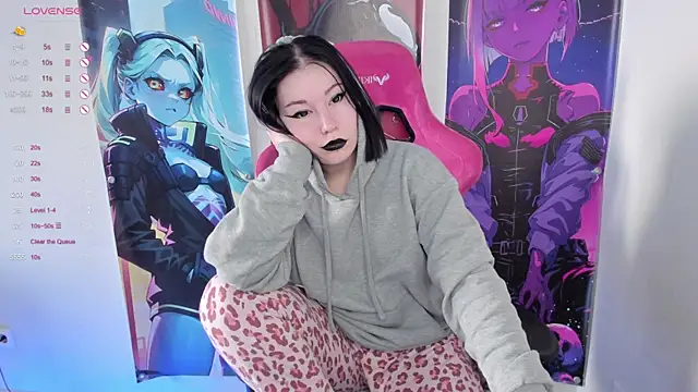 MargarettRose online show from 11.28.25