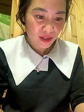 tuyetnhi-00 online show from 11.10.25