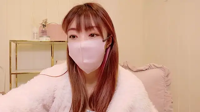 Snapshot of SUZU_1201 chatting on 09.30.25 SUZU 1201 online show from 09.30.25