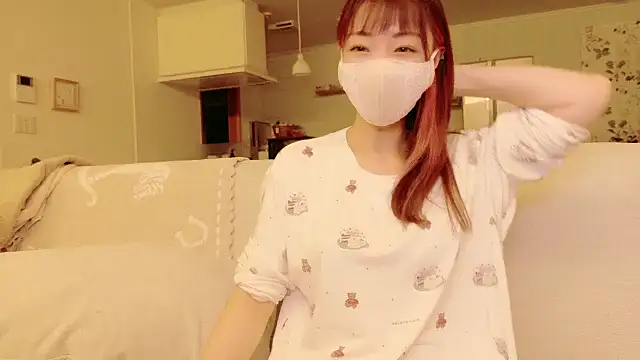 Snapshot of SUZU_1201 chatting on 11.11.25 SUZU 1201 online show from 11.11.25