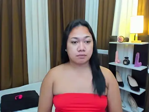 TsUncutKaren online show from 10.30.25