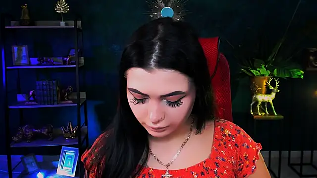 NaomiWilsons online show from 12.16.25