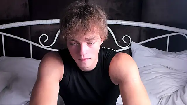 ChaseMuscular online show from 09.25.25