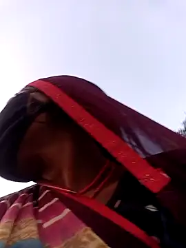 Jan 643 online show from 10.04.25