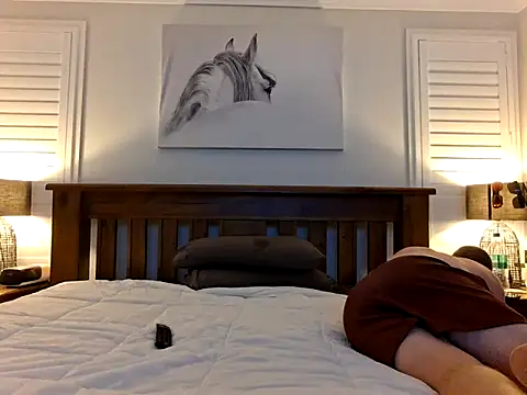 Snapshot of brokecountrylads chatting on 11.18.25 brokecountrylads online show from 11.18.25