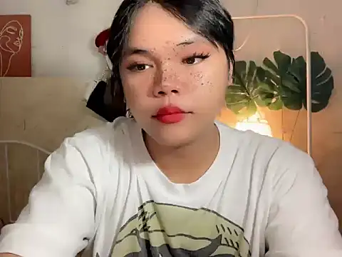 Snapshot of Sassy_lenarxx chatting on 07.29.26 Sassy lenarxx online show from 07.29.26