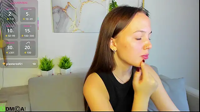 Maria Solis online show from 11.11.25