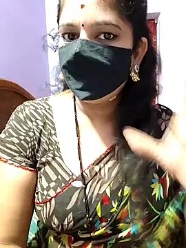 luci-queen online show from 09.14.25