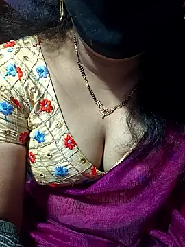 luci-queen online show from 12.22.25