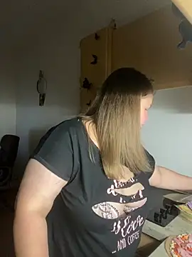 MartaXLove online show from 10.26.25