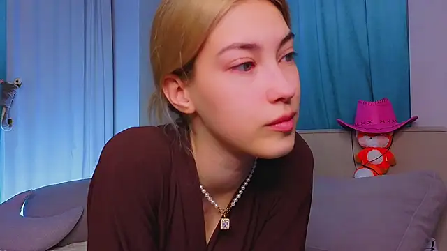 AngelicRice online show from 11.08.25