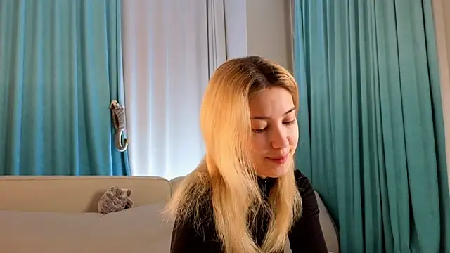 Snapshot of AngelicRice chatting on 01.08.26 AngelicRice online show from 01.08.26