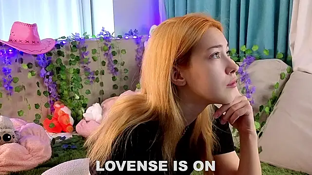 Snapshot of AngelicRice chatting on 02.08.26 AngelicRice online show from 02.08.26