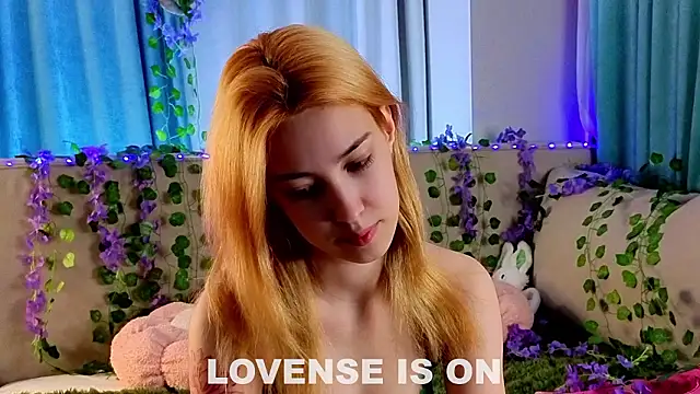 Snapshot of AngelicRice chatting on 02.11.26 AngelicRice online show from 02.11.26