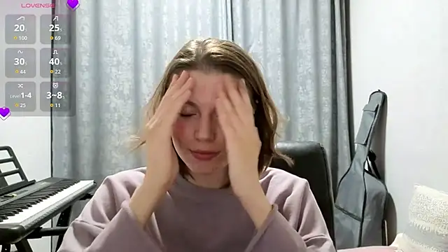 CutieAnny online show from 06.08.26